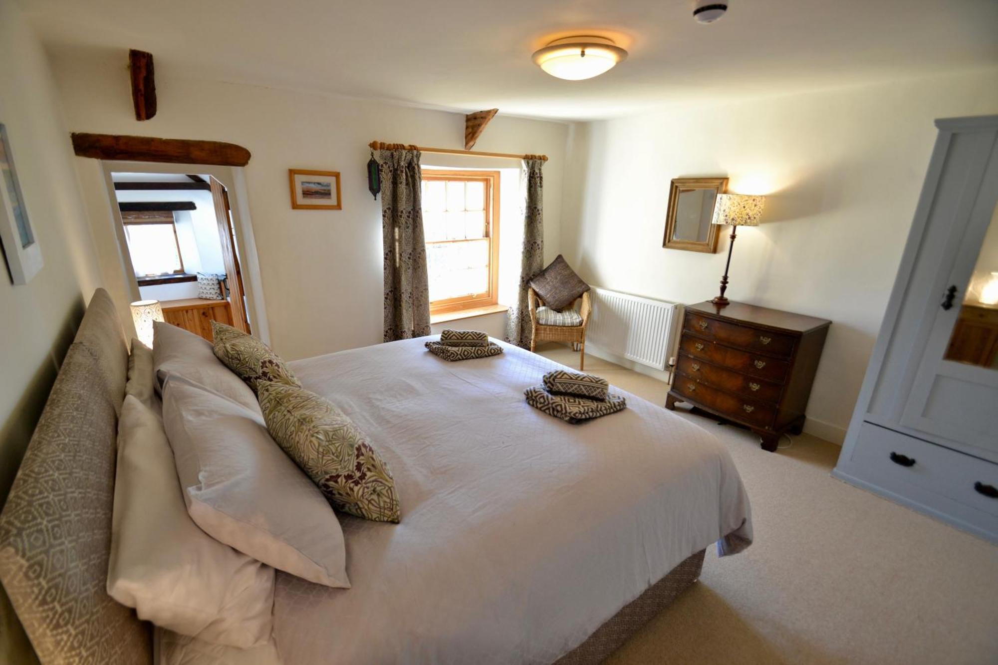 Holwell Holistic Retreat Bed & Breakfast Barnstaple Room photo