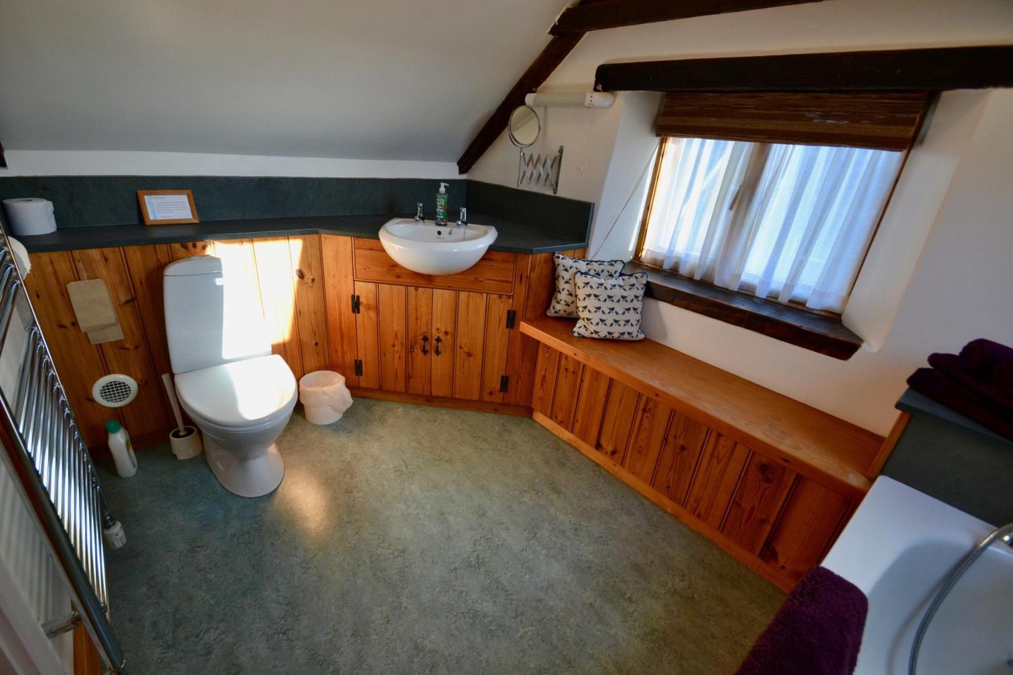 Holwell Holistic Retreat Bed & Breakfast Barnstaple Room photo